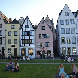 Aparthotel Haus Enteresan, Keulen